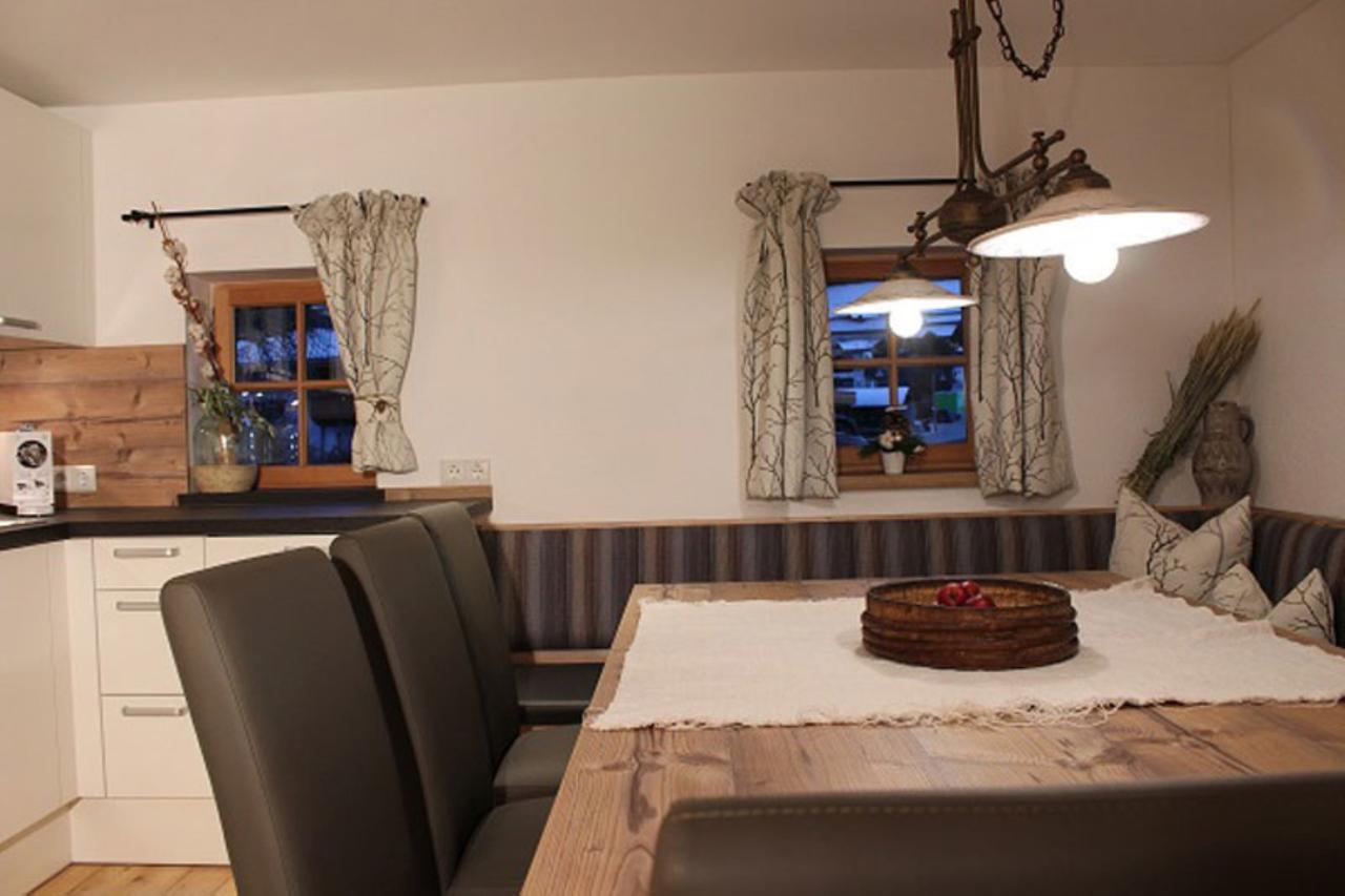 Ferienhaus Weberhof 라이스임알바흐탈 외부 사진